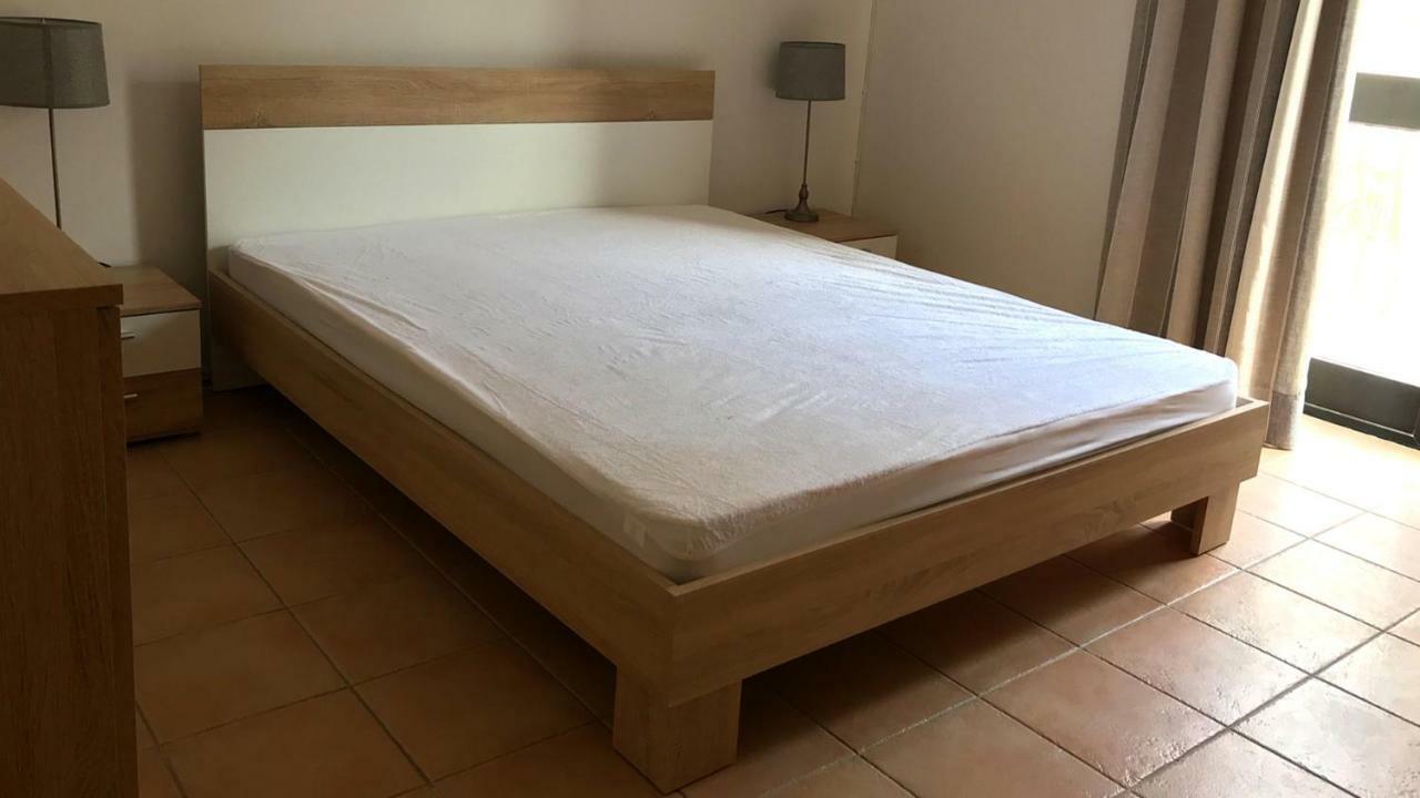 Beautiful Seaview Apartments Сейнт Полс Бей Екстериор снимка